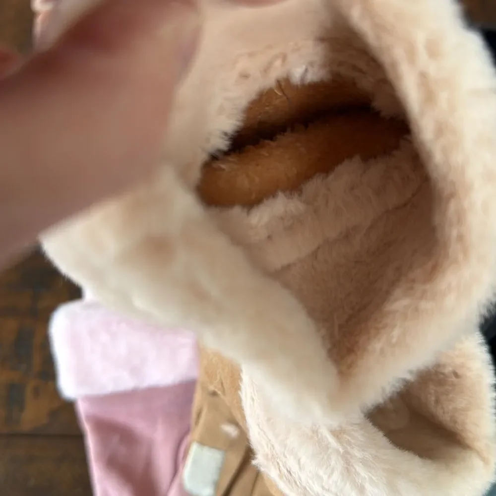 Set of 5 Plush Touchscreen Winter Gloves - Warm Faux Suede & Faux Fur Bundle